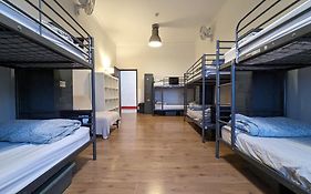 Ebs Sydney Hostel